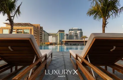 Apartment - Studio - 1 Bathroom for rent in The Palm Tower - Palm Jumeirah - Dubai