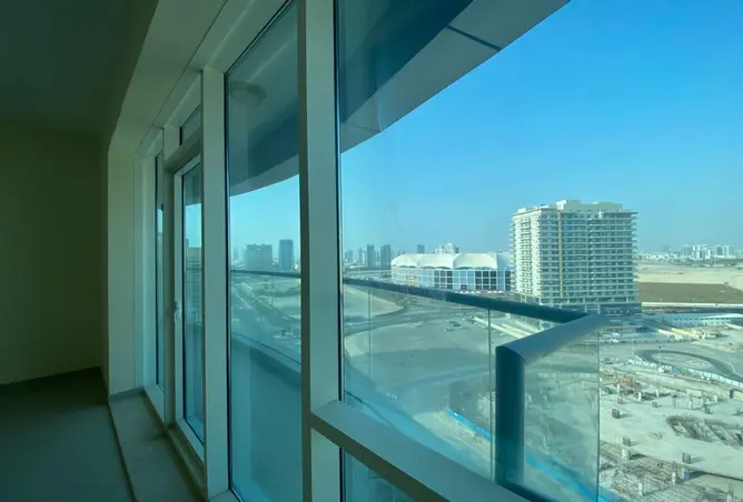 Apartment - 2 Bedrooms - 2 Bathrooms for sale in Hub Canal 2 - Hub-Golf Towers - Dubai Sports City - Dubai