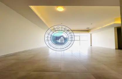 بنتهاوس - 3 غرف نوم - 4 حمامات للايجار في برج الساعه - شارع الكورنيش - أبوظبي