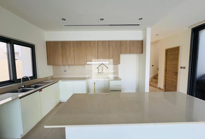 15359800 - Property Image 3