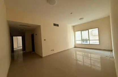 شقة - 2 غرف نوم - 3 حمامات للايجار في المجاز 2 - المجاز - الشارقة