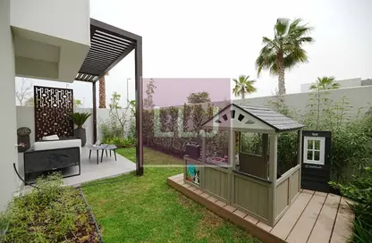Garden image for: Townhouse - 3 Bedrooms - 4 Bathrooms for sale in Noya 1 - Noya - Yas Island - Abu Dhabi, Image 1