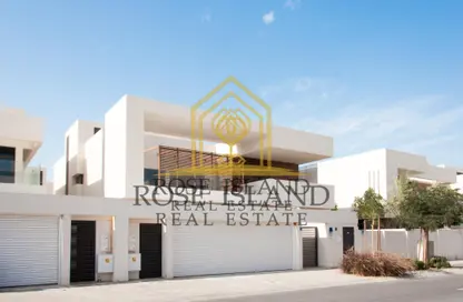 Villa - 4 Bedrooms - 5 Bathrooms for rent in West Yas - Yas Island - Abu Dhabi