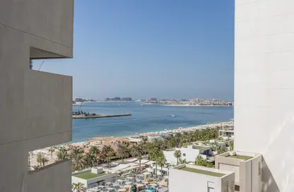 Apartment - 2 Bedrooms - 3 Bathrooms for sale in FIVE Palm Jumeirah - Palm Jumeirah - Dubai