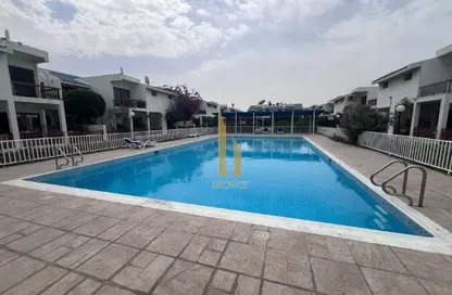 Villa - 3 Bedrooms - 3 Bathrooms for rent in Jumeirah 2 Villas - Jumeirah 2 - Jumeirah - Dubai