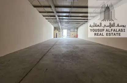 مستودع - استوديو - 1 حمام للايجار في الصجعة الصناعية - آلصجعه - الشارقة
