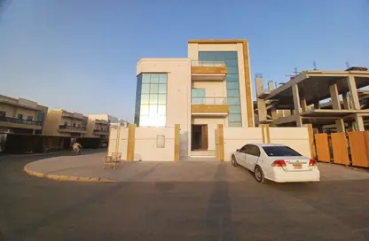فيلا - 6 غرف نوم - 7 حمامات للبيع في 1 الياسمين - الياسمين - عجمان