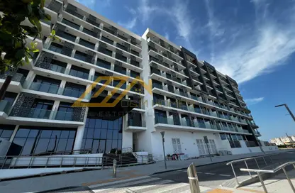 Apartment - 2 Bedrooms - 2 Bathrooms for sale in The Gate - Masdar City - Abu Dhabi