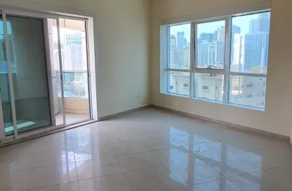 Apartment - 3 Bedrooms - 4 Bathrooms for sale in Al Majaz 3 - Al Majaz - Sharjah