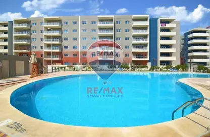 Apartment - 2 Bedrooms - 2 Bathrooms for sale in Tower 19 - Al Reef Downtown - Al Reef - Abu Dhabi