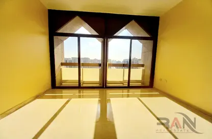 Empty Room image for: Apartment - 3 Bedrooms - 4 Bathrooms for rent in Garden View Tower - Khalifa Street - Abu Dhabi, Image 1