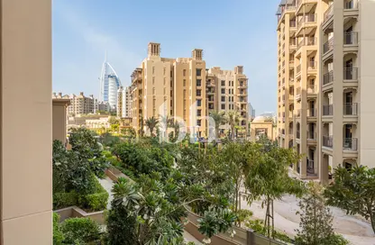 Apartment - 2 Bedrooms - 2 Bathrooms for sale in Asayel 3 - Madinat Jumeirah Living - Umm Suqeim - Dubai
