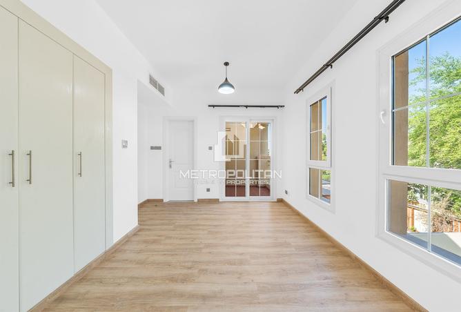 15694244 - Property Image 2