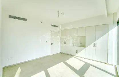 Apartment - 2 Bedrooms - 2 Bathrooms for rent in Downtown Views II Tower 1 - Downtown Views II - Downtown Dubai - Dubai