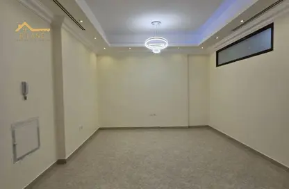شقة - 3 غرف نوم - 3 حمامات للايجار في فلل الروضة 2 - 2  الروضة - الروضة - عجمان