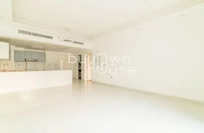 Apartment - 1 Bedroom - 2 Bathrooms for rent in Alcove - Jumeirah Village Circle - Dubai