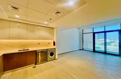 Apartment - 3 Bedrooms - 2 Bathrooms for rent in AZIZI Riviera - Meydan One - Meydan - Dubai