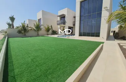 Garden image for: Villa - 6 Bedrooms - 7 Bathrooms for sale in HIDD Al Saadiyat - Saadiyat Island - Abu Dhabi, Image 1