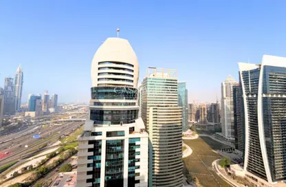 Apartment - 1 Bedroom - 2 Bathrooms for rent in Green Lakes Towers - JLT Cluster S - Jumeirah Lake Towers - Dubai