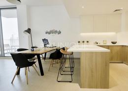 صورةمطبخ لـ: شقة - 2 غرف نوم - 4 حمامات للبيع في ليف ريزيدينس - دبي مارينا - دبي, صورة 1