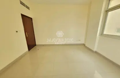 Apartment - 2 Bedrooms - 2 Bathrooms for rent in Future tower 2 - Al Khan - Sharjah