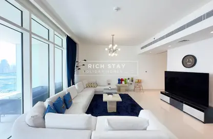 Living Room image for: Apartment - 3 Bedrooms - 3 Bathrooms for rent in Sunrise Bay - EMAAR Beachfront - Dubai Harbour - Dubai, Image 1