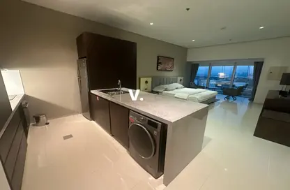Apartment - Studio - 1 Bathroom for rent in Park Place Tower - Sheikh Zayed Road - Dubai