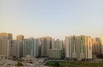شقة - 3 غرف نوم - 2 حمامات للايجار في أبو شغارة - الشارقة