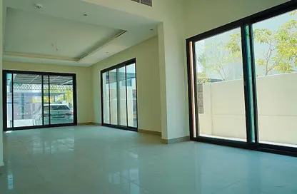 تاون هاوس - 4 غرف نوم - 5 حمامات للبيع في مدينة الشارقة المستدامة - الشارقة