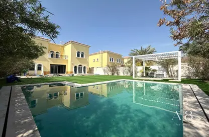 Villa - 3 Bedrooms - 4 Bathrooms for rent in Legacy - Jumeirah Park - Dubai