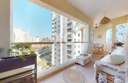 Balcony image for: Apartment - 3 Bedrooms - 3 Bathrooms for rent in Al Hamri - Shoreline Apartments - Palm Jumeirah - Dubai, Image 1