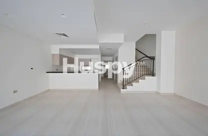 تاون هاوس - 3 غرف نوم - 3 حمامات للبيع في جرين وودز - داماك هيلز - دبي