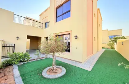 Villa - 4 Bedrooms - 5 Bathrooms for rent in Nad Al Sheba 3 - Nad Al Sheba - Dubai Villa - 4 Bedrooms - 5 Bathrooms for rent in Nad Al Sheba 3 - Nad Al Sheba - Dubai