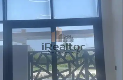 Apartment - Studio - 1 Bathroom for sale in The Gate - Masdar City - Abu Dhabi
