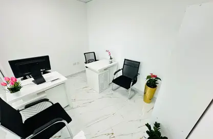 Office Space - Studio - 1 Bathroom for rent in Al Raffa - Bur Dubai - Dubai