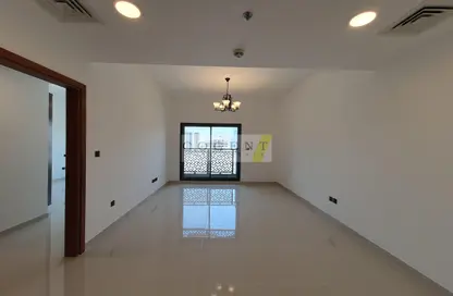 Empty Room image for: Apartment - 1 Bedroom - 2 Bathrooms for rent in Jaddaf Views - Al Jaddaf - Dubai, Image 1
