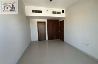 Apartment - 2 Bedrooms - 2 Bathrooms for rent in Al Rashidiya 1 - Al Rashidiya - Ajman