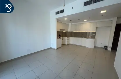 Apartment - 2 Bedrooms - 2 Bathrooms for rent in Zahra Breeze Apartments 3A - Zahra Breeze Apartments - Town Square - Dubai