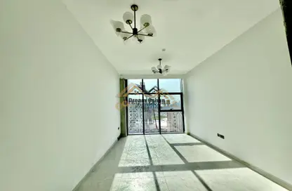 شقة - غرفة نوم - 2 حمامات للايجار في سما الجداف - الجداف - دبي