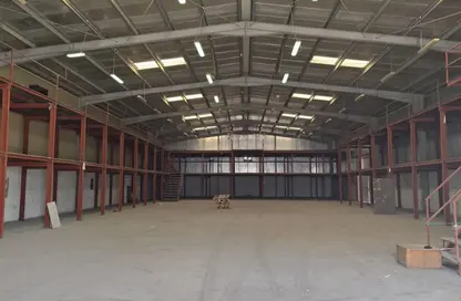 مستودع - استوديو - 1 حمام للايجار في مصفح - أبوظبي