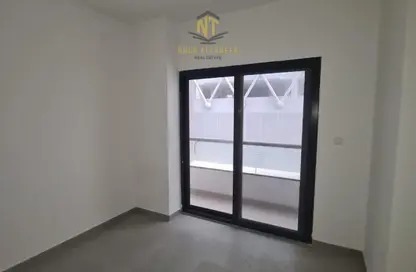 Apartment - 2 Bedrooms - 2 Bathrooms for rent in Al Khan Lagoon Tower - Al Khan Lagoon - Al Khan - Sharjah