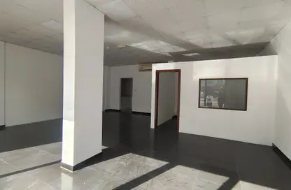 متجر - استوديو - 1 حمام للايجار في طراز روسي - المدينة الدولية - دبي
