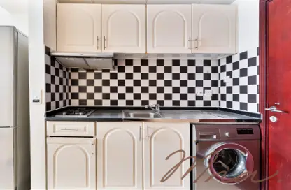 Apartment - Studio - 1 Bathroom for rent in Al Shahed Tower - Barsha Heights (Tecom) - Dubai