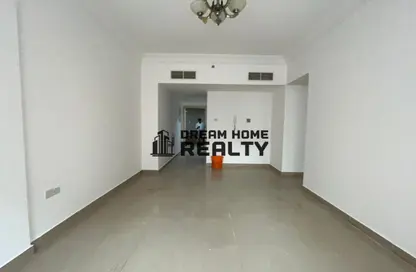 Apartment - 1 Bedroom - 2 Bathrooms for rent in New Al Taawun Road - Al Taawun - Sharjah