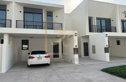 فيلا - 3 غرف نوم - 4 حمامات للبيع في مها تون هوسيس - تاون سكوير - دبي