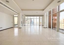 Penthouse - 4 bedrooms - 4 bathrooms for sale in Emerald - Tiara Residences - Palm Jumeirah - Dubai