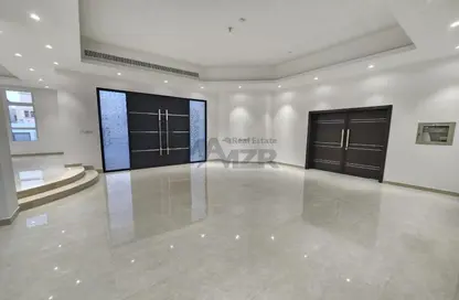 فيلا - 6 غرف نوم - 8 حمامات للايجار في مدينة الرياض - أبوظبي فيلا - 6 غرف نوم - 8 حمامات للايجار في مدينة الرياض - أبوظبي