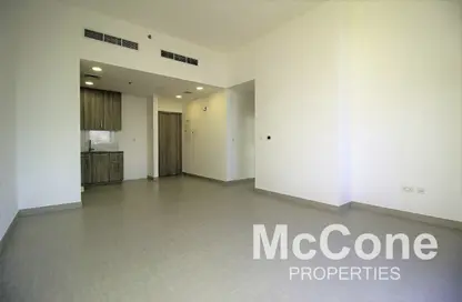 Empty Room image for: Apartment - 3 Bedrooms - 3 Bathrooms for sale in Jenna Main Square 2 - Jenna Main Square - Town Square - Dubai, Image 1