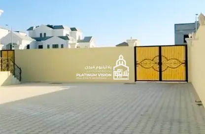 Villa - 5 Bedrooms - 6 Bathrooms for sale in Madinat Al Riyad - Abu Dhabi