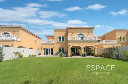 Villa - 5 Bedrooms - 5 Bathrooms for rent in Legacy - Jumeirah Park - Dubai